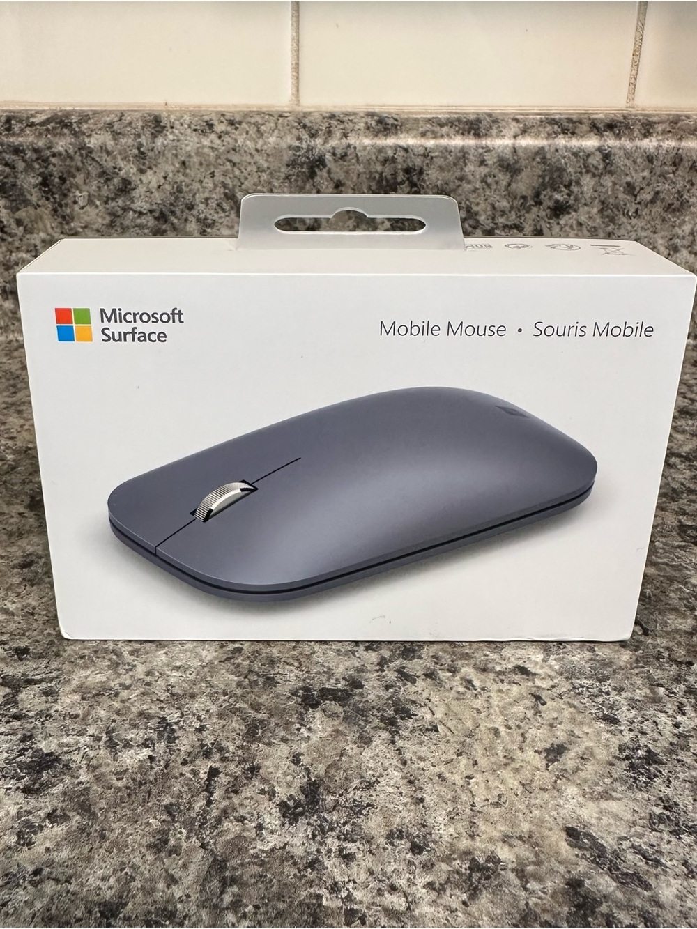 NEW SEALED Microsoft Surface Mobile Mouse Wireless Bluetooth 1679 Ice Blue